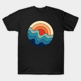 Retro 80s Art Sunrise Over The Ocean Waves T-Shirt